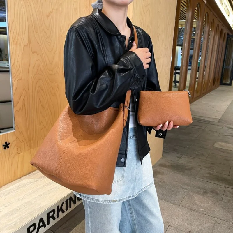 

Women's Crossbody-Bag Made Of Cheetah-Print Leather Boasting Casual Paris High-End Neat Spacious Daily Style​