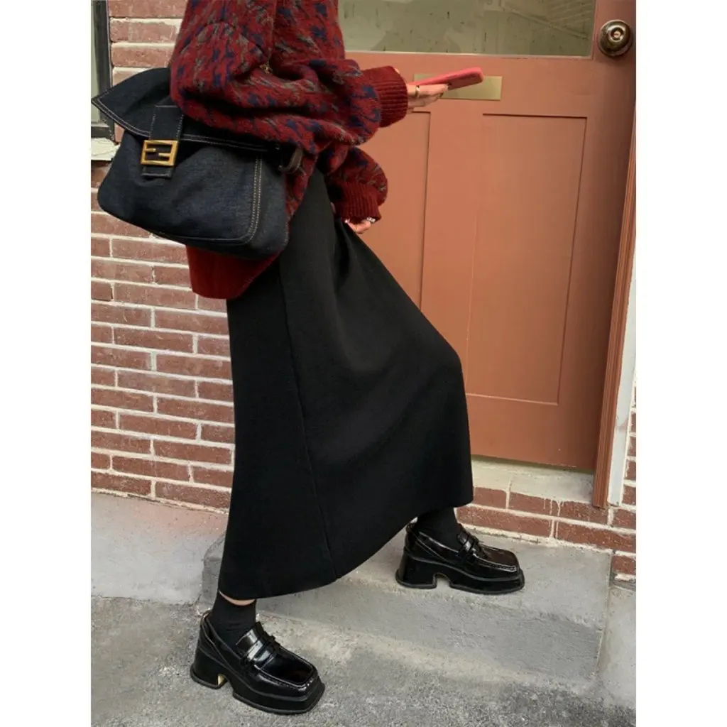 

Women's Mid-Length High-Waisted Knitted Skirt Autumn Winter Thickened A-Line Wool Skirt Slimming Versatile Trendy