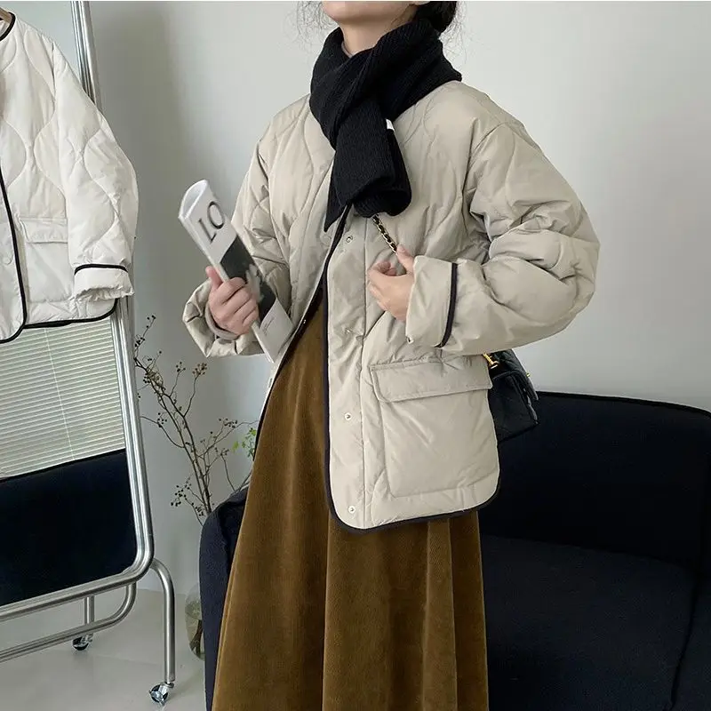Atasan parka Wanita Korea leher O, mantel parka longgar berlapis, lengan panjang Single Breasted kasual sederhana parka 2024