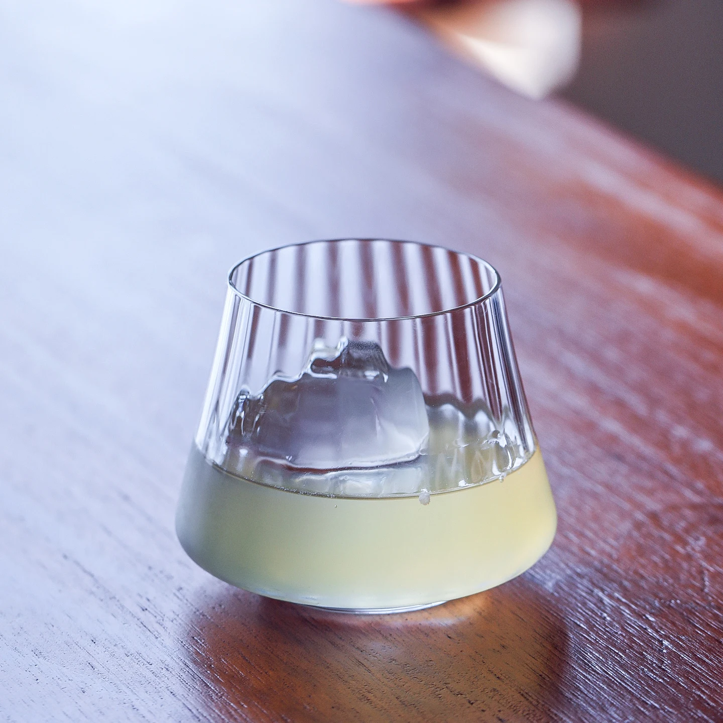 كريسون PWK505 كوب ويسكي كلاسيكي مصنوع يدويًا عالي الجودة كوب كوكتيل زجاجي كريستالي 290 مل