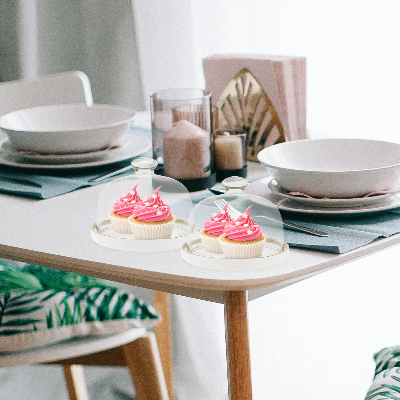 

1Set Glass Food Set Elegant Design for Party Use Keeps from Your Delicious Food Glass Cover Cake Plate