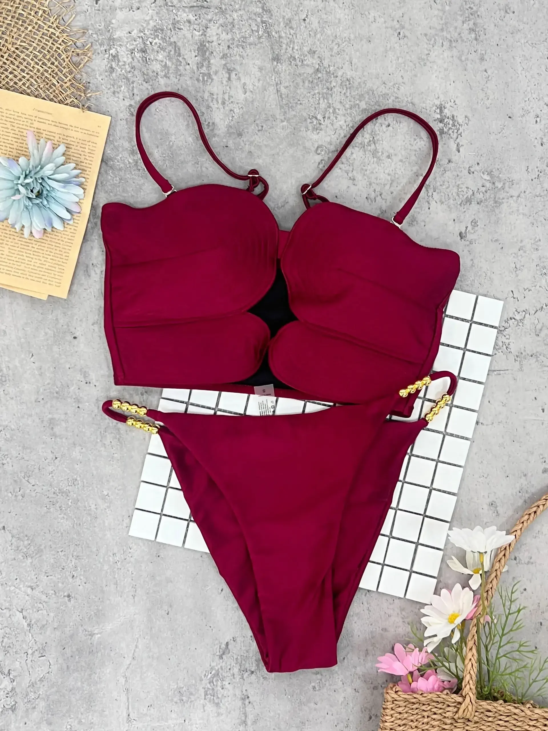 

Deep Red Women Swimwear Set with Soft Elastic Fabric Pearl Beading Stylish Beachwear for Summer Light Background Contrast Design