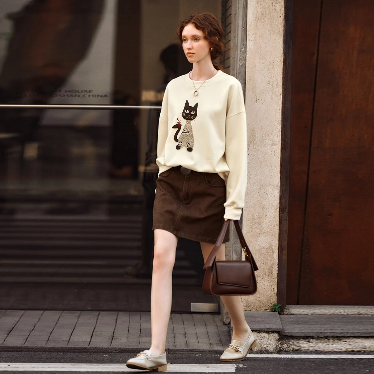 OLrain Knitted Sweatshirt For Women 2025 Autumn Fashion Cartoon Embroidery Drop Sleeve Commute Tops Female Clothing N57CR96233