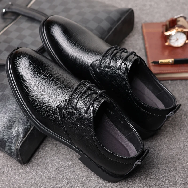 

Classic Men's Leather Shoe Autumn Men Business Dress Shoe British Comfort Casual Social Shoe Male Allmatch Wedding Shoes