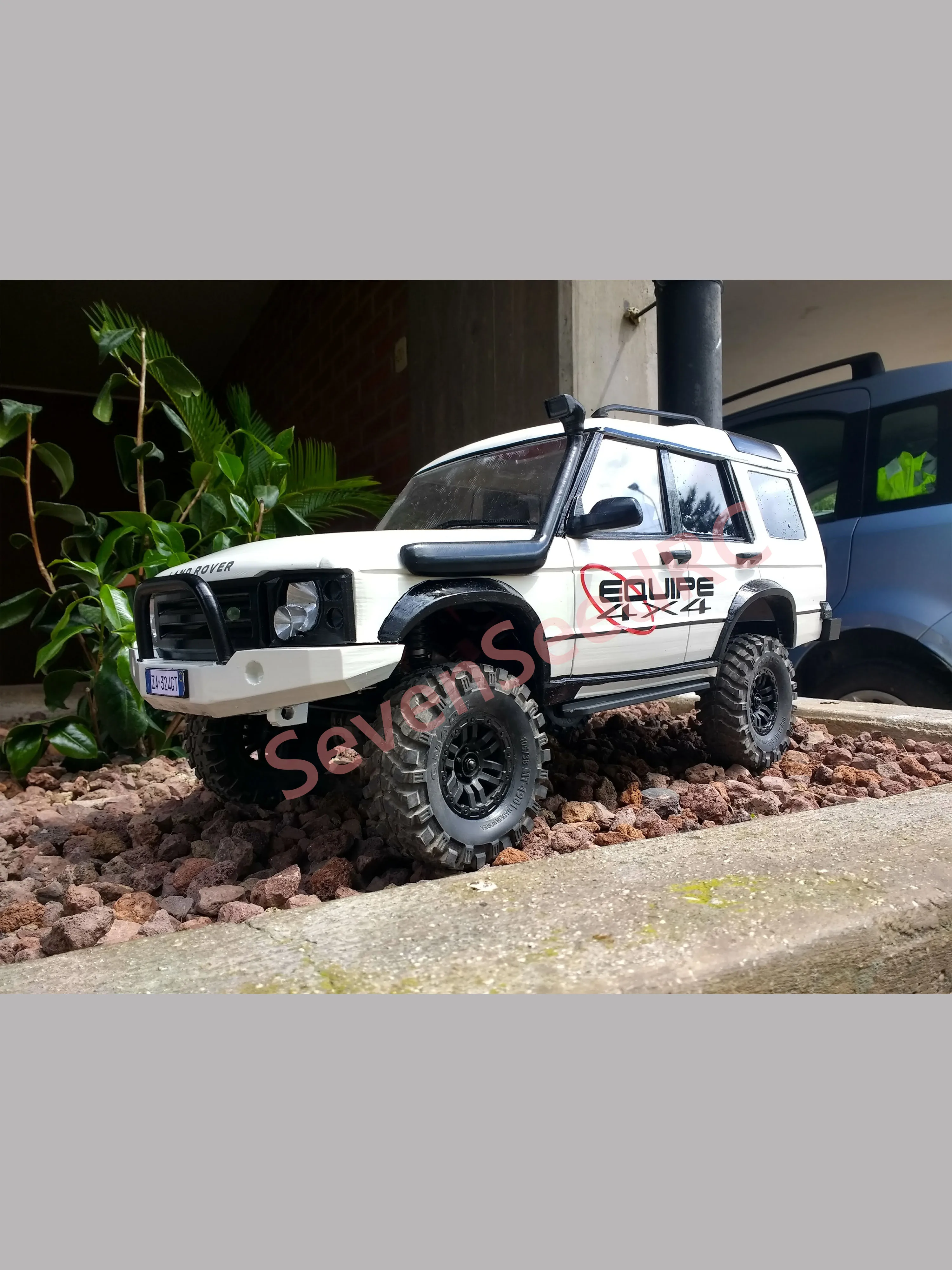 

3d print RC Cars body kit Land Rover Discovery 2S 313/324 WHEELBASE SCX10 TRX4 NT4 JT44 RGT