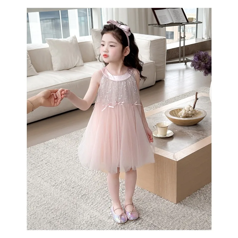 Girls' camisole dress summer 2026 new stylish children's mesh princess girls' vacation style hanging neck dress 2