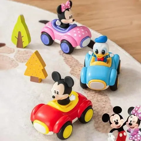 Kawaii Disney Mickey Minnie Paperino Assemblaggio Inerzia Auto Anime Periferiche Giocattoli Inerzia Modello di Auto Per Bambini Giocattoli FAI DA TE Regalo di Festa