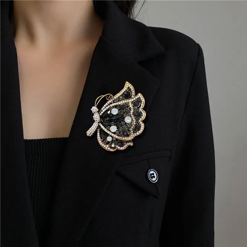 Vintage Luxury Rhinestone Butterfly Brooches For Women Men Clothing Elegant High-end Insect Brooch Butterflies Badges Jewelry