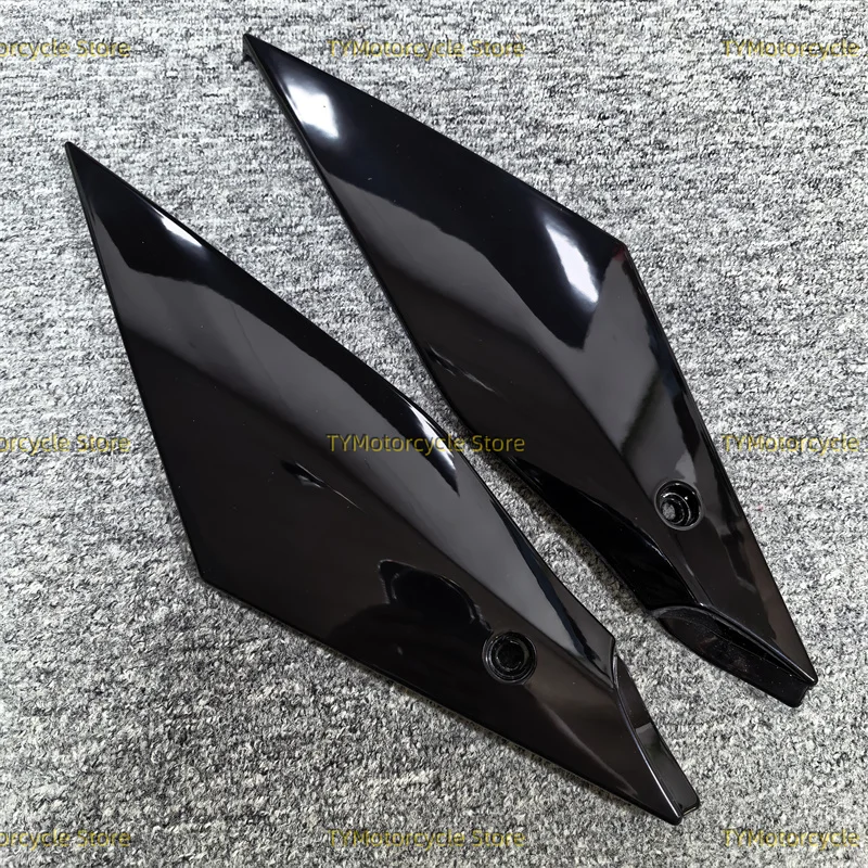 Motorcycle Gas Tank Side Trim Insert Cover Panel Fairing Cowl Fit for YAMAHA YZF R1 R1M YZF-R1 YZF-R1M 2020-2026