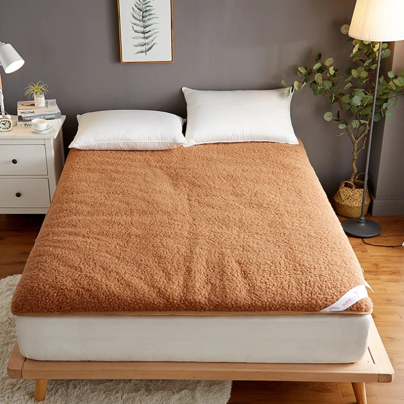 Home Bedroom Wool Mattress 4cm Thickened Soft Folding Cashmere Camel Mattress