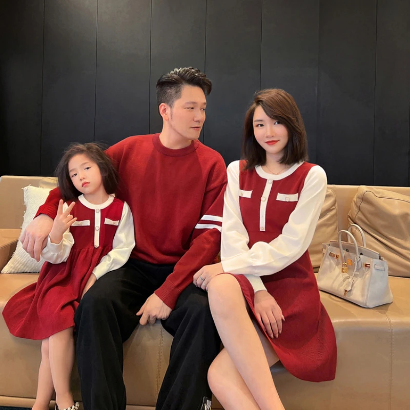 

Matching Family Sweaters Mum Daughter Red Black Cute Dress Dad Son Knitwear Couple Outfit Adults Kids Baby Sweater For Christmas