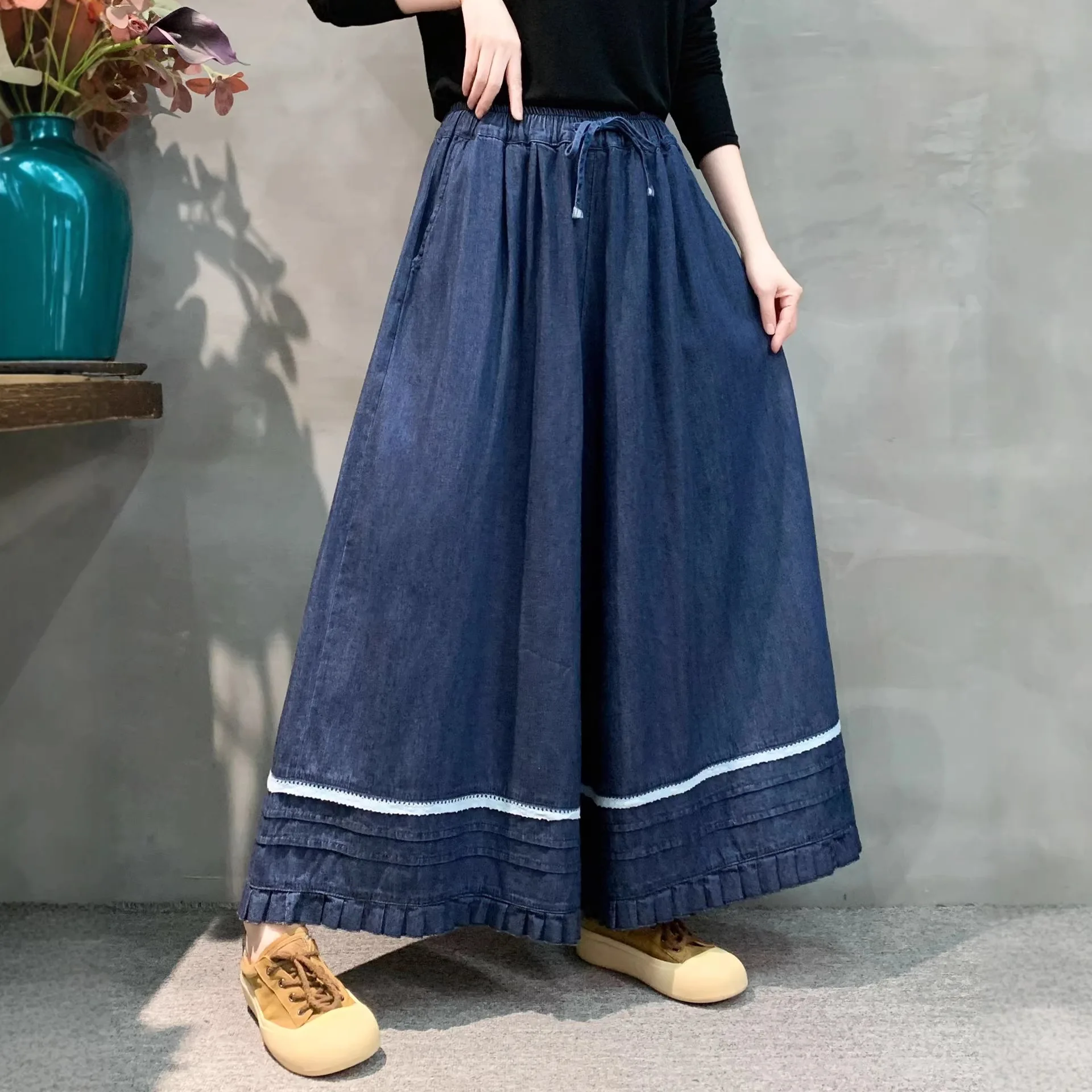 SuperAen Spring 2026 New Korean Style Edible Tree Fungus Patchwork Denim Wide Leg Pants for Women Loose High-Waist Straps Pants
