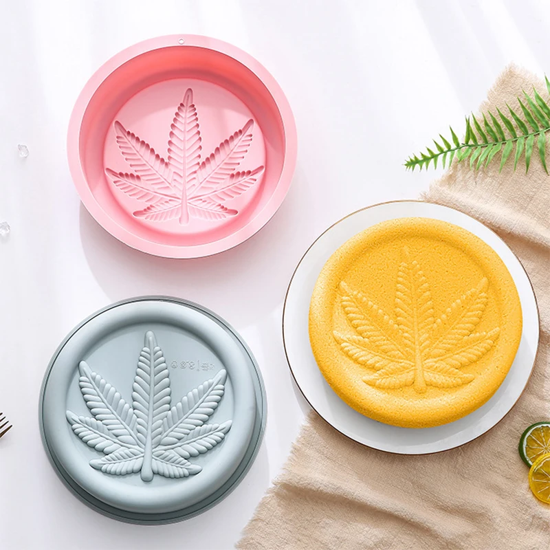 Round Silicone Cake Mold 8 Inch Maple Leaf Shape Nonstick Mousse Cake Oven Baking Pan Tray for Pastry DIY French Desserts Molds