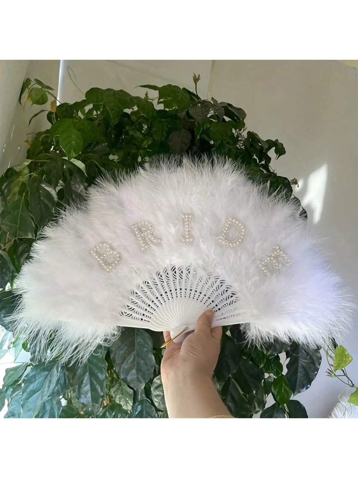 2026 Braut-Handfächer mit weißen Federn und Strass, Braut, Buchstabe, Junggesellenabschied, Hochzeit, Dusche, Geschenk, Hochzeit, Foto-Requisite, Dekoration – Detail 6