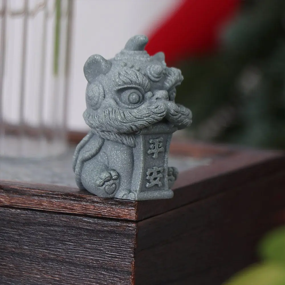 Artwork Awakening Lion Ornament Artificial Stone 3D Chinese Stone Lion Ornament Safe Handmade Lion Mascot Statue Tea Pet