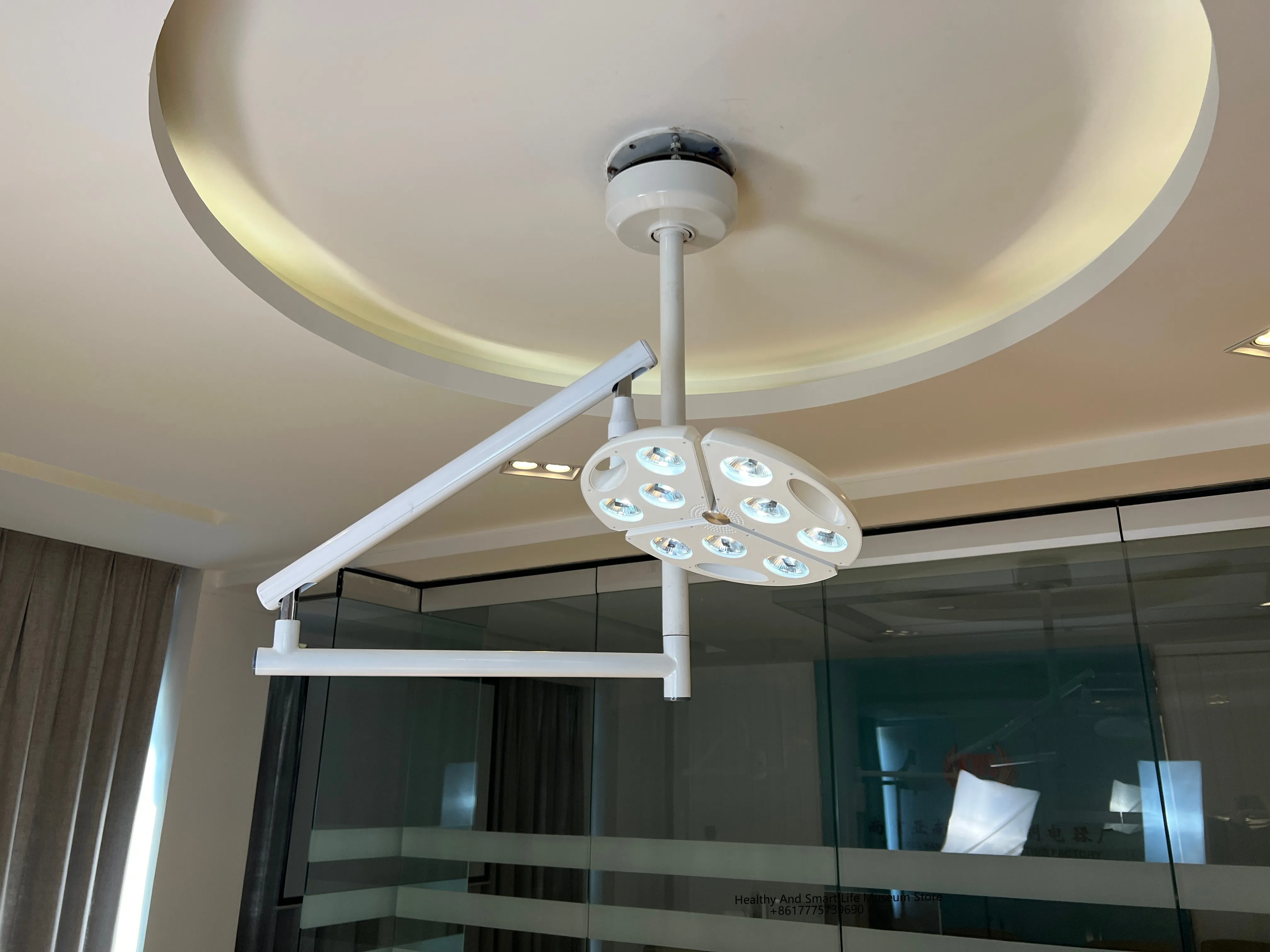 

Новая модель KD-2012D-5 360. Потолочный хирургический светильник. Подходит для освещения стоматологической, косметической и ветеринарной клиники.