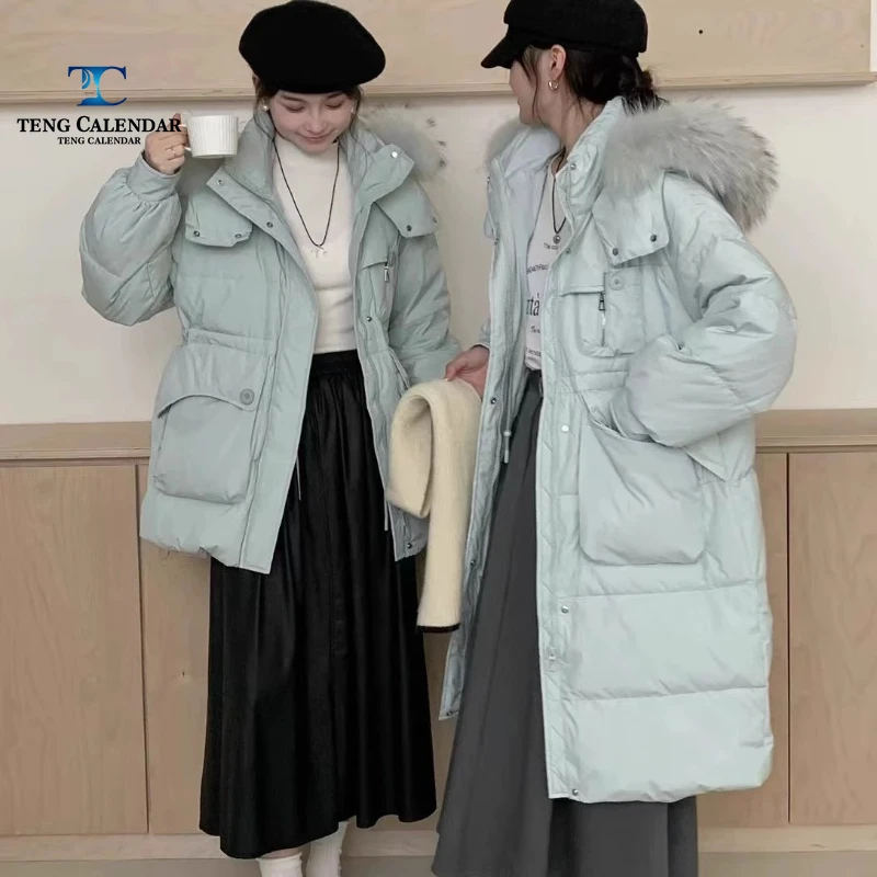 Fashionable Real Raccoon Big Fur Collar Down Jacket, Women's Short Waist Slimming Jacket, New for Winter 2025