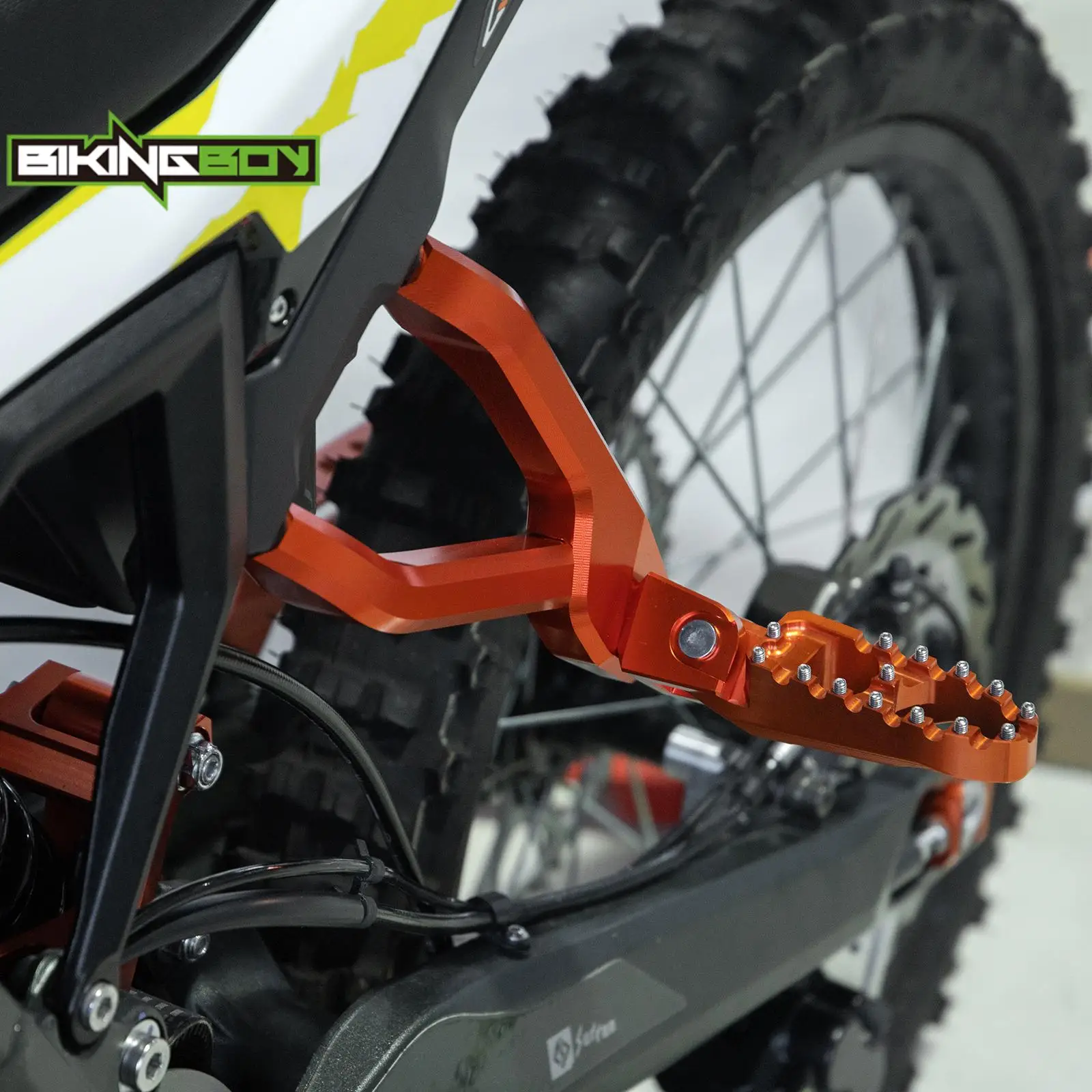 BIKINGBOY Für Surron Ultra Bee Sur-ron UB Hintere Beifahrer-Fußrasten + Halterungsadapter Elektrisches Dirtbike Aluminiumlegierung MX – Detail 10