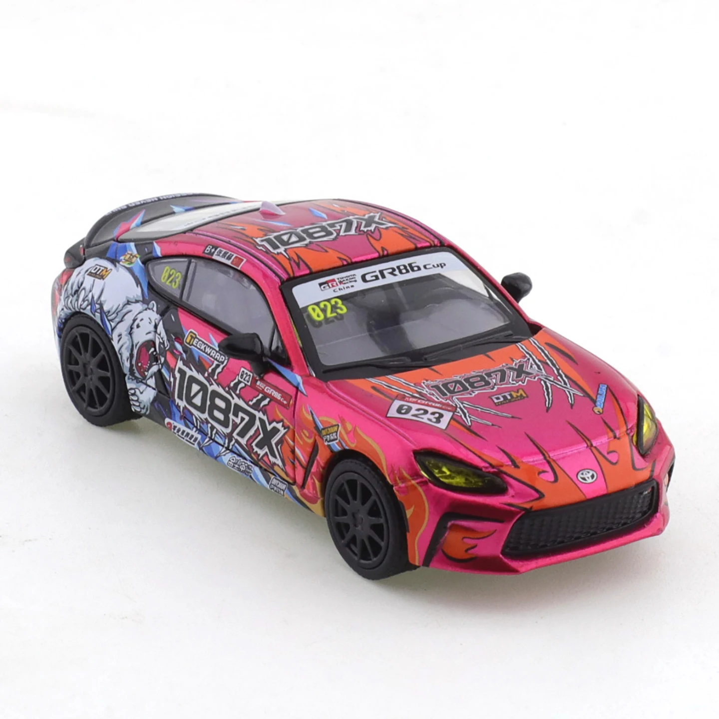 XCarToys 1/64 TOYOTA GR86 tirant une chaise berline à motifs de fleurs voiture jouets en alliage véhicule à moteur moulé sous pression modèle en métal enfants jouets garçons