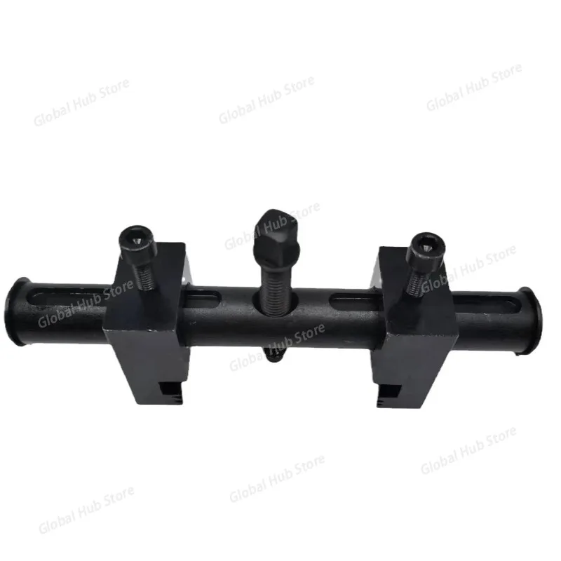 

Crankshaft Pulley Puller - Tool for Fan Impeller, Motor and Steering Wheel, Belt Pulley Removal Iron material