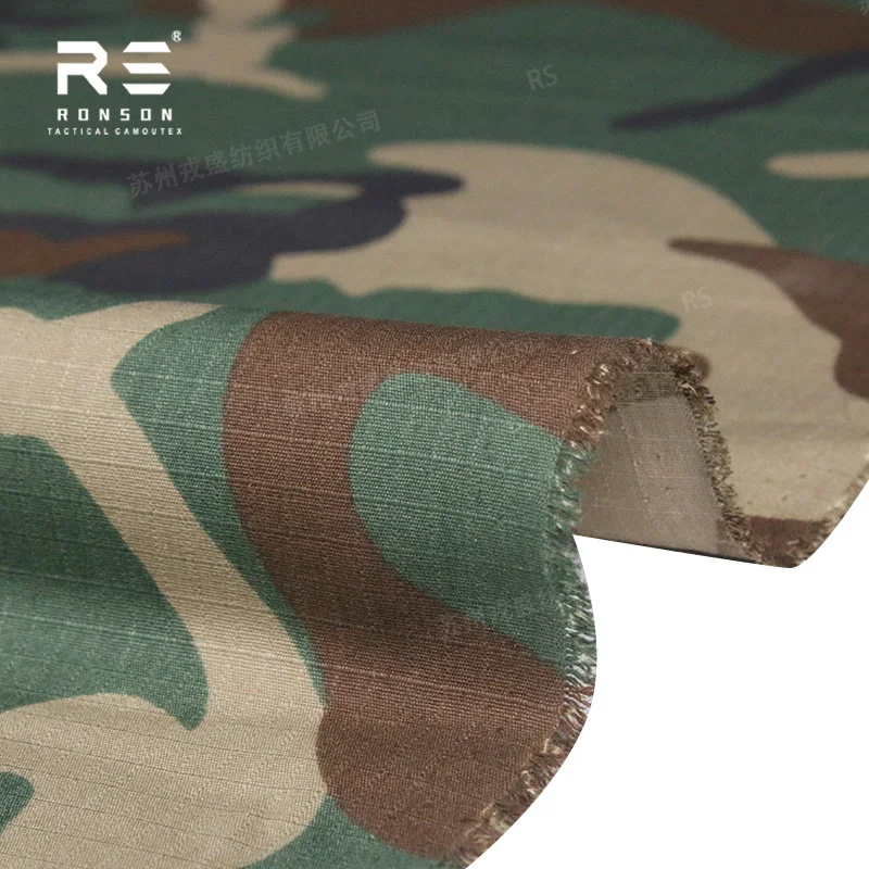 65%35% US M81 Woodland Camouflage Tactical Uniform Polyester Cotton Rip-Stop Durable Outdoor Clothing for Military And Police