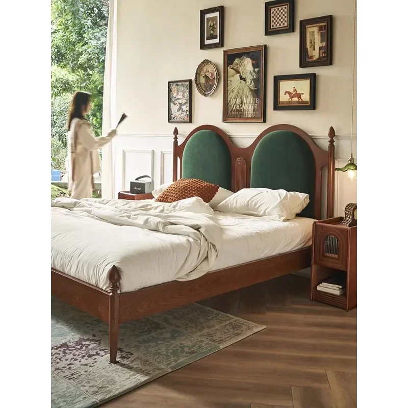 French retro solid wood bed master bedroom household 1.8 meters large bed ash wood light luxury medieval
