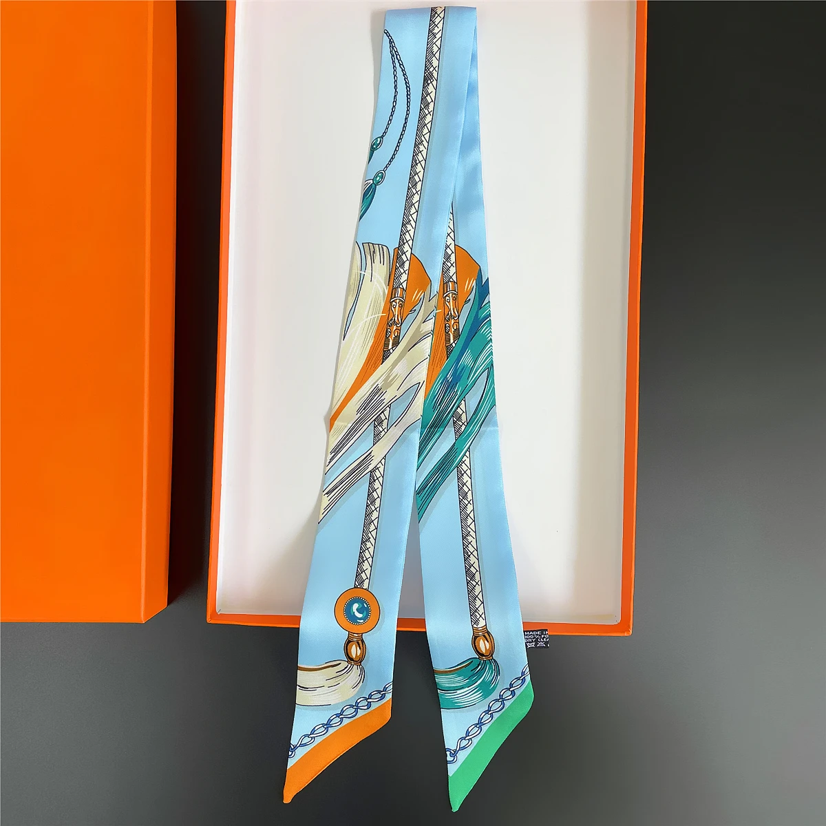 Twill 100% Silk Scarf Luxury Brand Design Horsewhip Fashion Scarf Women Foulard Skinny Bag Scarves Neckerchief Hair Headband