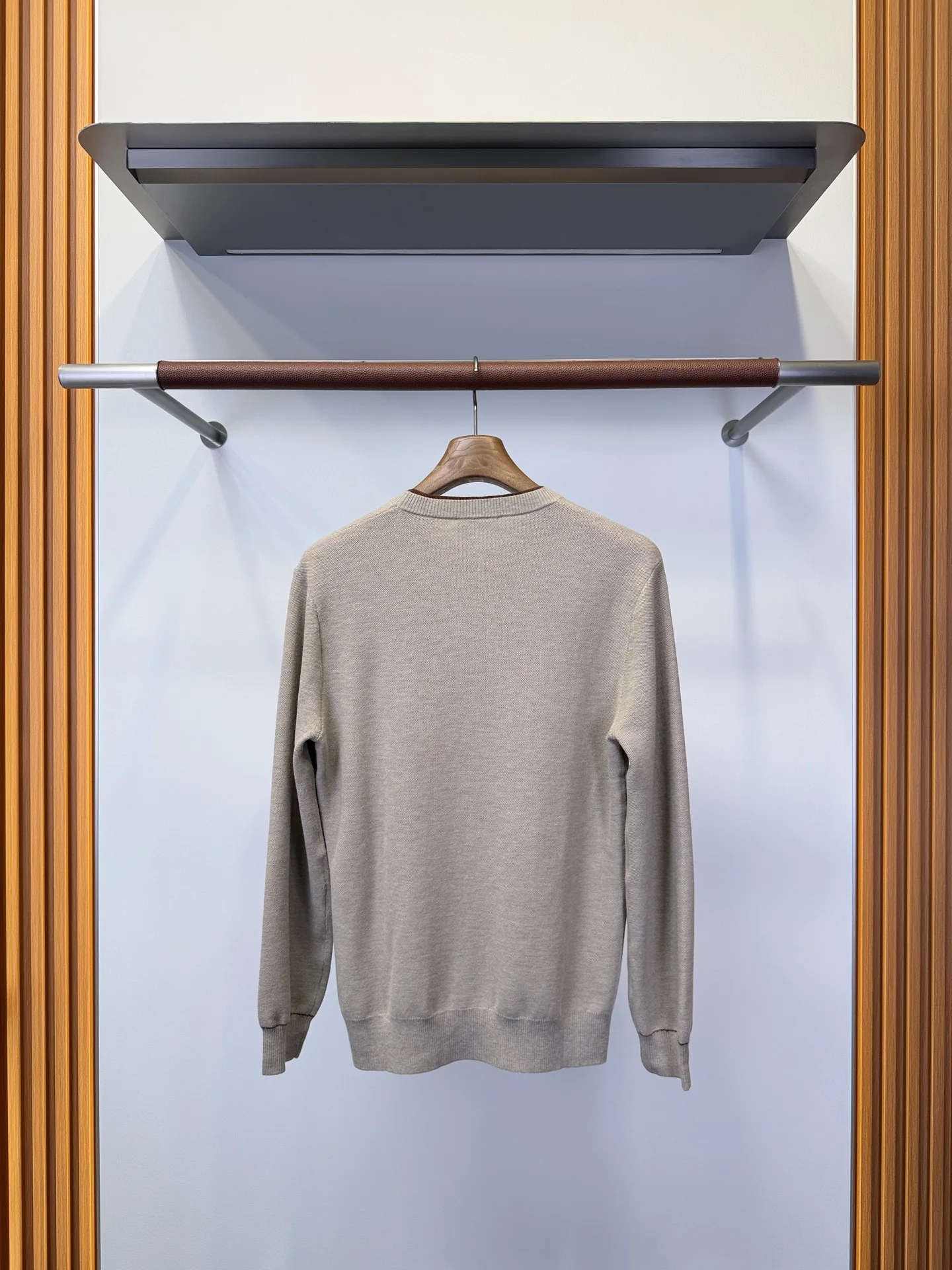 2026 men's autumn and winter new fine casual long-sleeved wool shirt is soft and delicate, and the size is soft M-3XL.