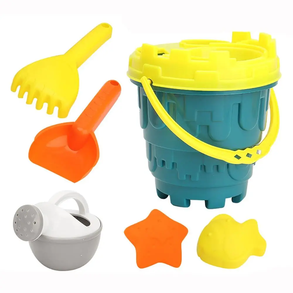 Set da 5/6 Pezzi per Gioco sulla Sabbia, Kit da Scavo con Pala, Rastrello, Stampi, Camion, Carrello, Secchiello per Castello sulla Spiaggia