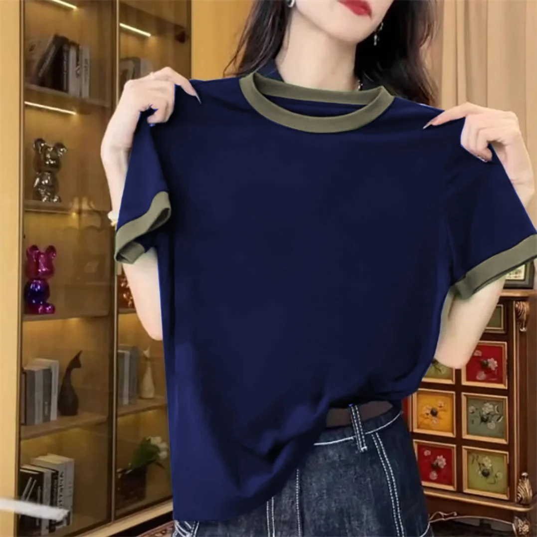 Blue solid color