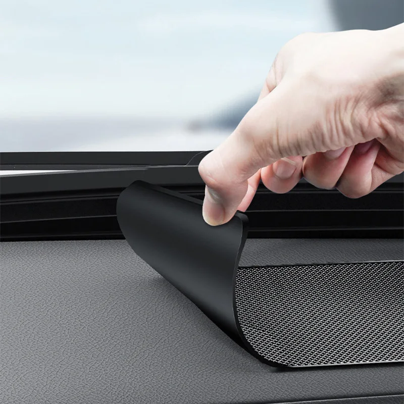 Car Dashboard Anti-Slip Silicone Mat, Devil Eye Style, Multi-Functional, Universal for Storing Mobile Phones and Keys, Car Interior Accessories