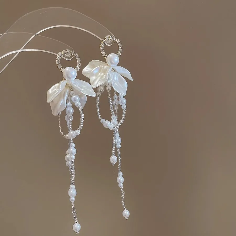 Korean Fashion Shell Petal Flower Earrings For Women Temperament Pearl Tassel Dangel Earrings Wedding Party Jewelry Lady Gift