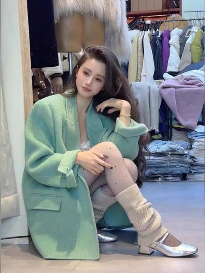 ชุดสูทขนสัตว์ไซส์ใหญ่ เสื้อโค้ทแฟชั่นฤดูหนาวสำหรับผู้หญิง สไตล์เกาหลี ทรงหลวม ไซส์ MM300 ใยโพลีเอสเตอร์กันหนาว