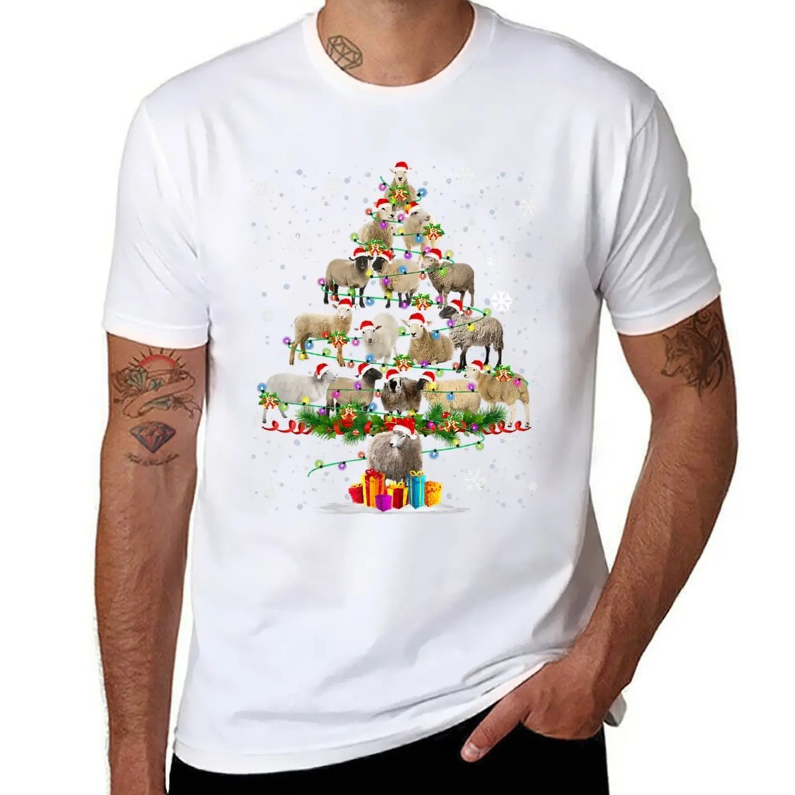

Funny Sheep Christmas Tree Light Hat In Snow Santa Xmas T-Shirt g man t shirts for men cotton t shirts high quality T-Shirt