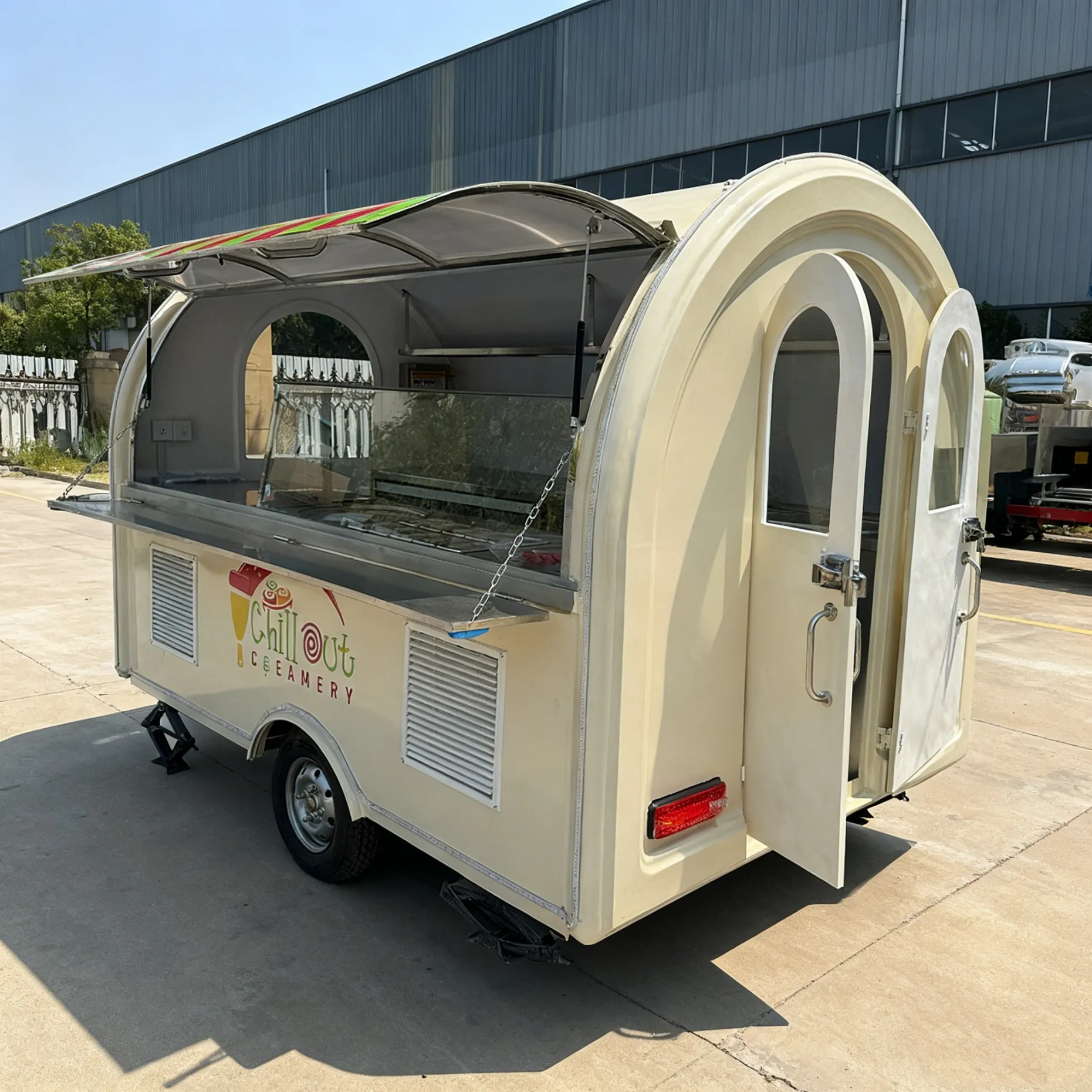 Street Food Trailer Catering Food Truck Fully Equipped Mobile Restaurant Popcorn Bubble Tea Juice Trailer with Full Equipment