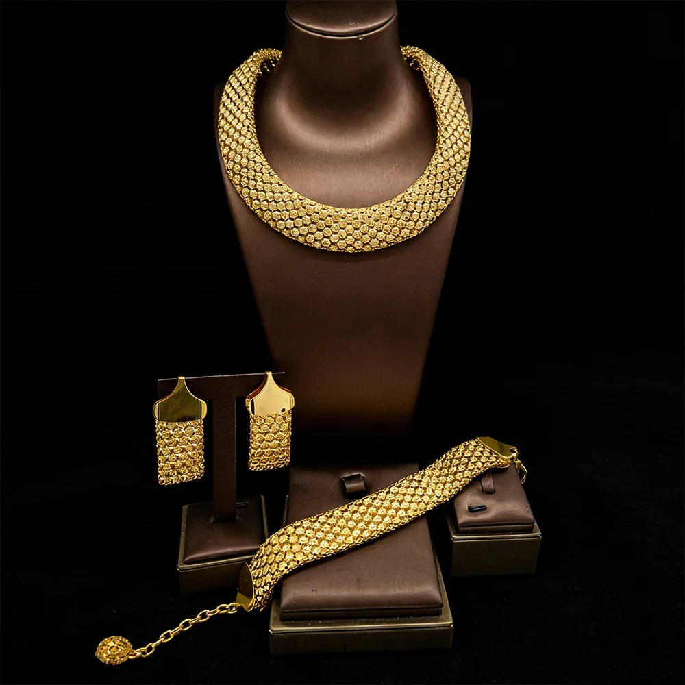 

Dubai Hollow Earrings Necklace Jewelry Set Women Fashion Luxury Punk Jewellery Choker Bracelet Wholesale Accessories Party Gift