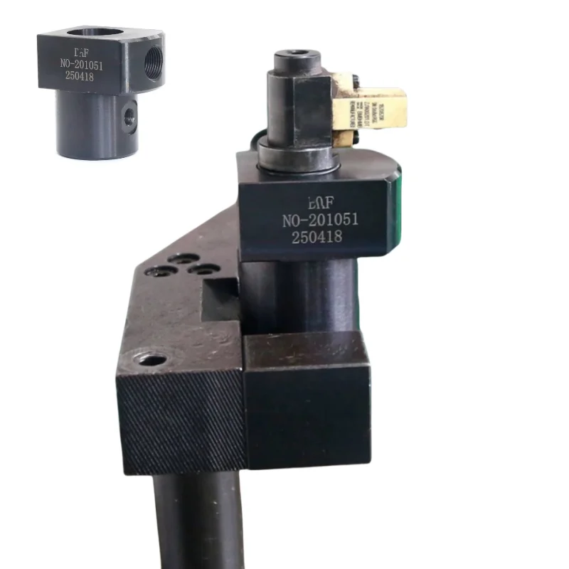 

For Delphi DAF CRIN Injector Oil Return Fixture Adaptor Repair Tool