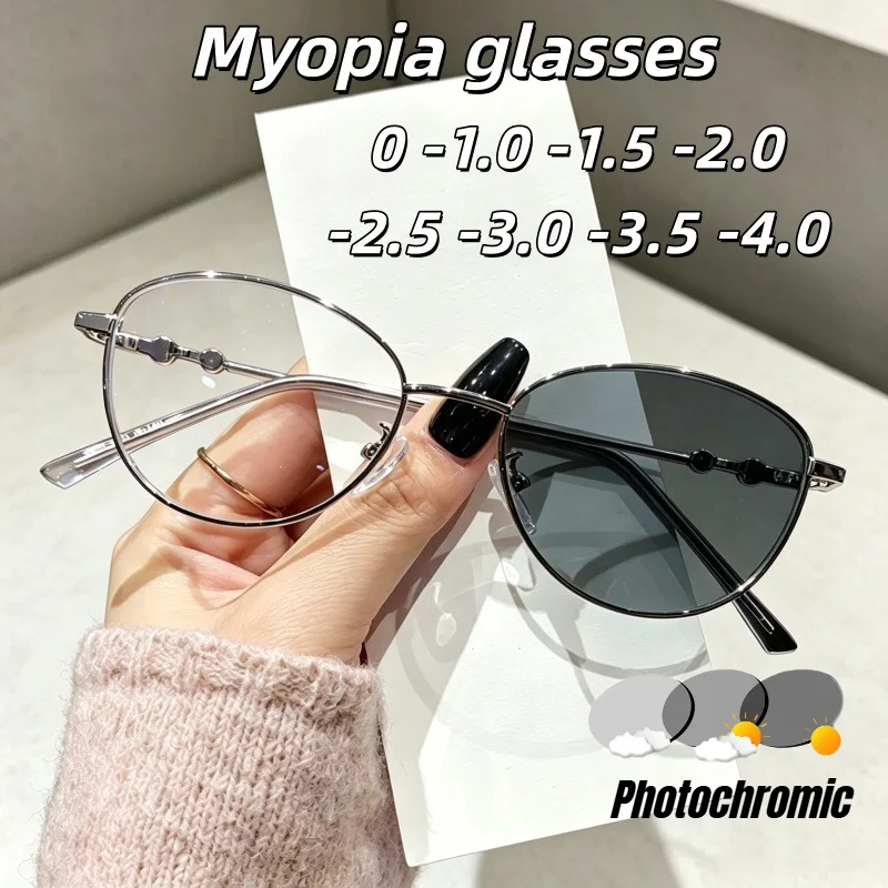 Elegant Women Cat Eye Photochromic Myopia Eyeglasses Thin Metal Frame 0 To ‑4.0 Diopter Lightweight Optical Spectacles for Daily