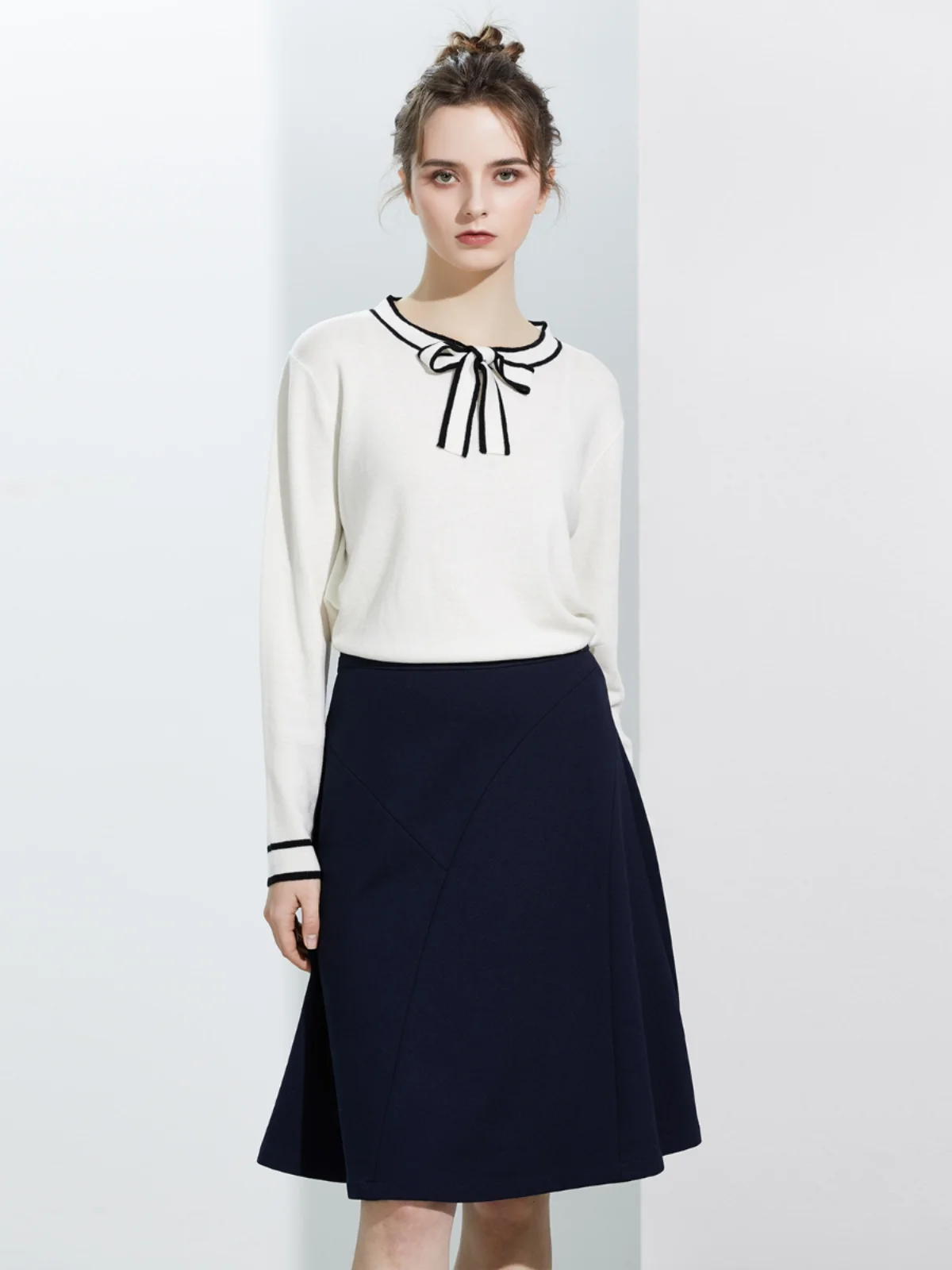 

Liang Zhu Merino Wool Knitted Knot Base Layer Sweater Autumn Winter Draped Knitwear Top Sweet Sle ort Length