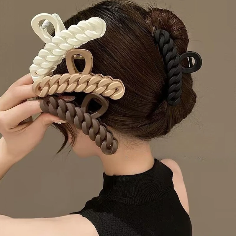 New Women Fashion Claw Clip Acrylic Large Hair Claw Korean For Girl Shark Clip Headwear Barrette Hair Accessories image 2