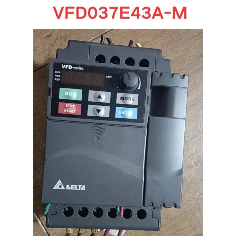 

Used VFD037E43A-M inverter Functional test OK