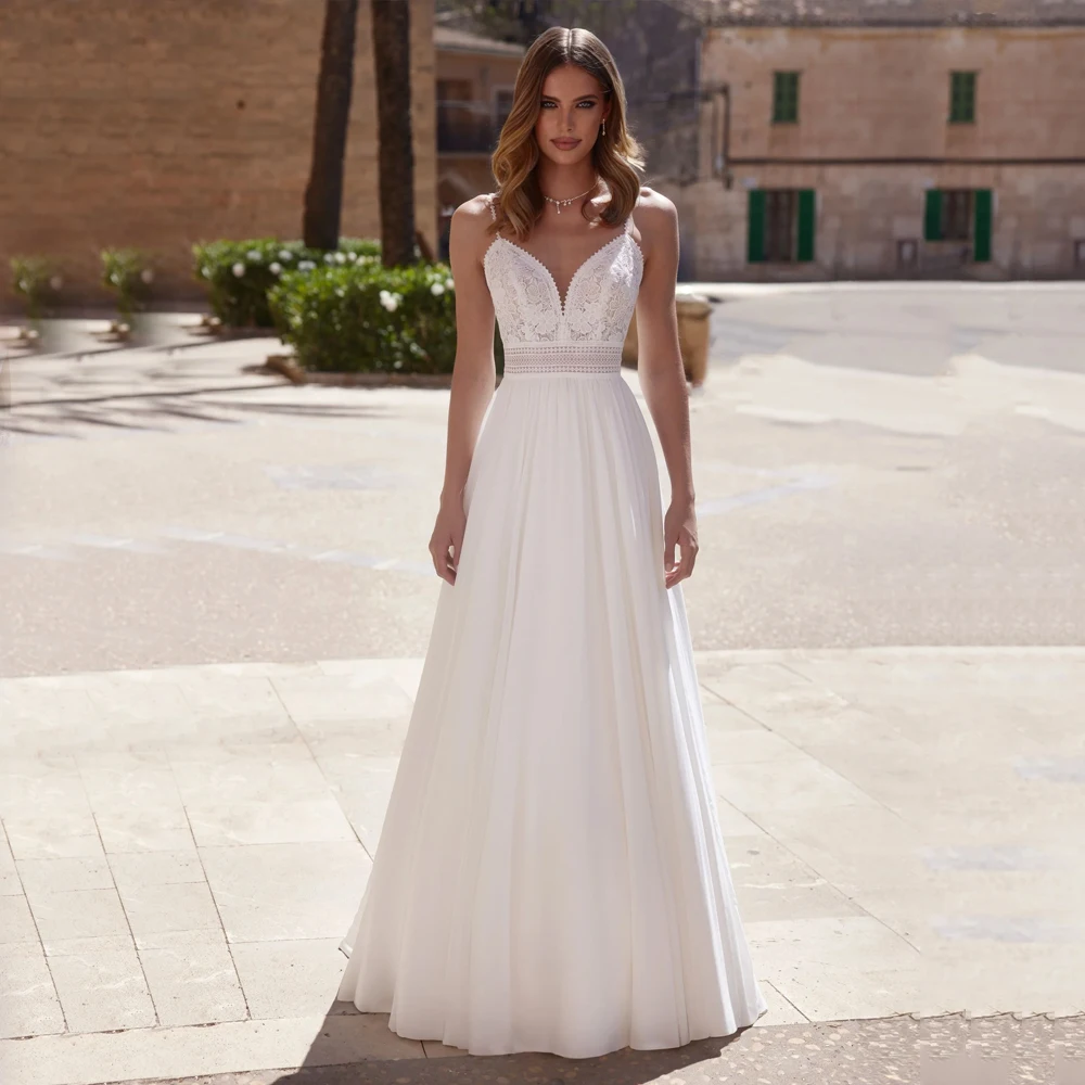 

Customized Spaghetti Straps Boho Wedding Dresses For Women V-Neck Applique A-Line Tulle Bride Gowns robe de mariée A-Line