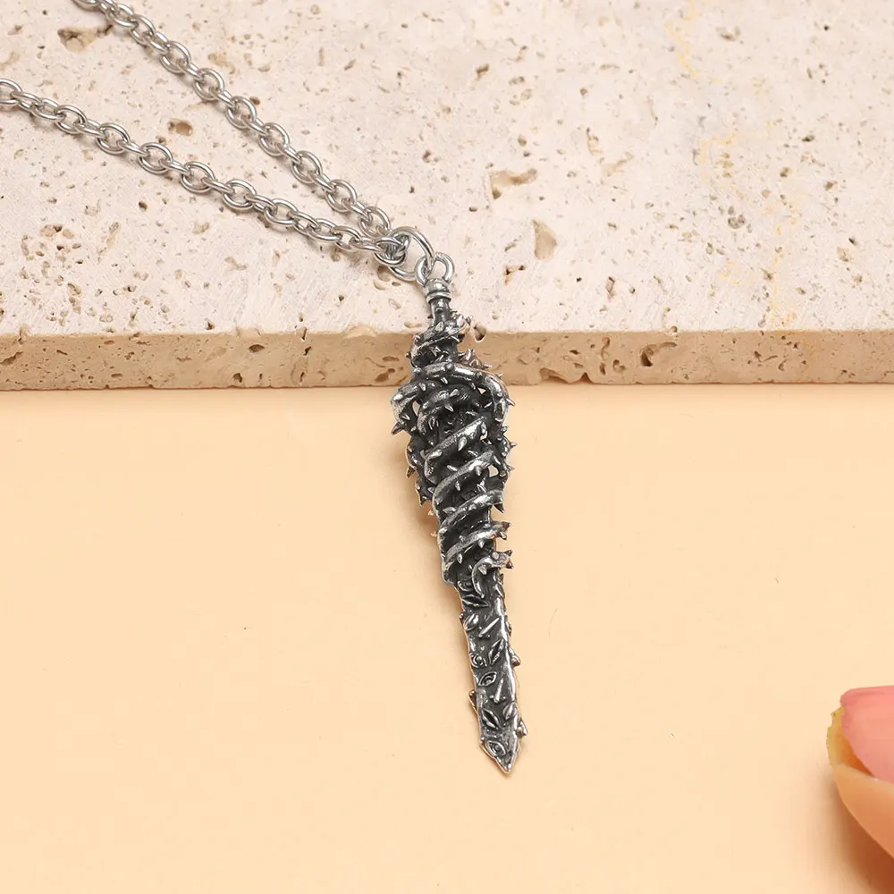 공명의 Behelit 검 용기 목걸이 해골 기사 물 소환 칼 펜던트 의상 소품 선물