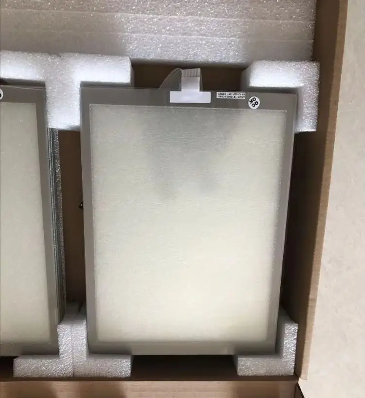 

104F-5RA-003N-18R-200FH Сенсорный экран