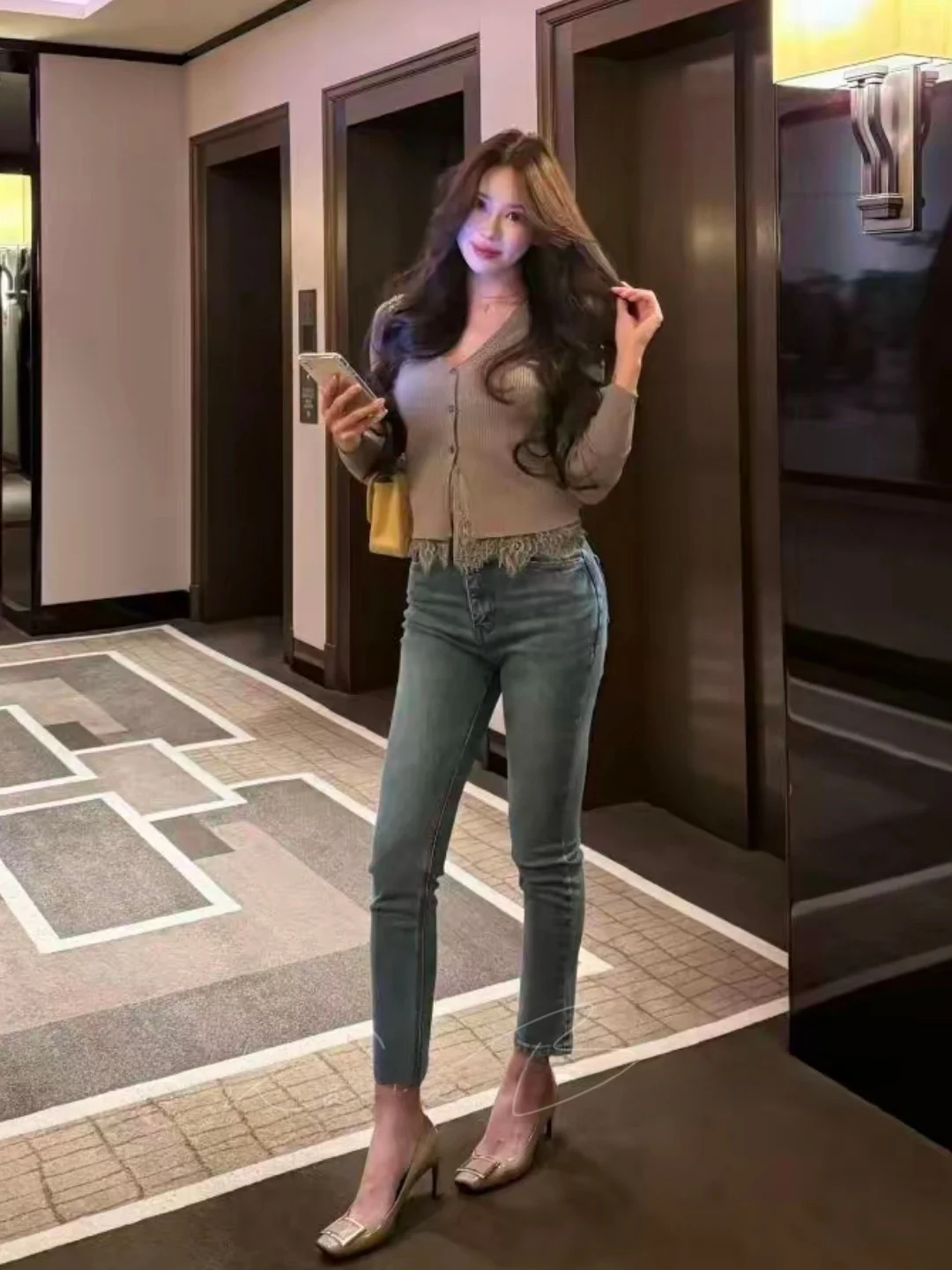 

Retro Blue High Waist Slimming Stretchy Straight Leg Denim Jeans Women's Versatile High Butt Lifting Elasticity Cotton Stretc...