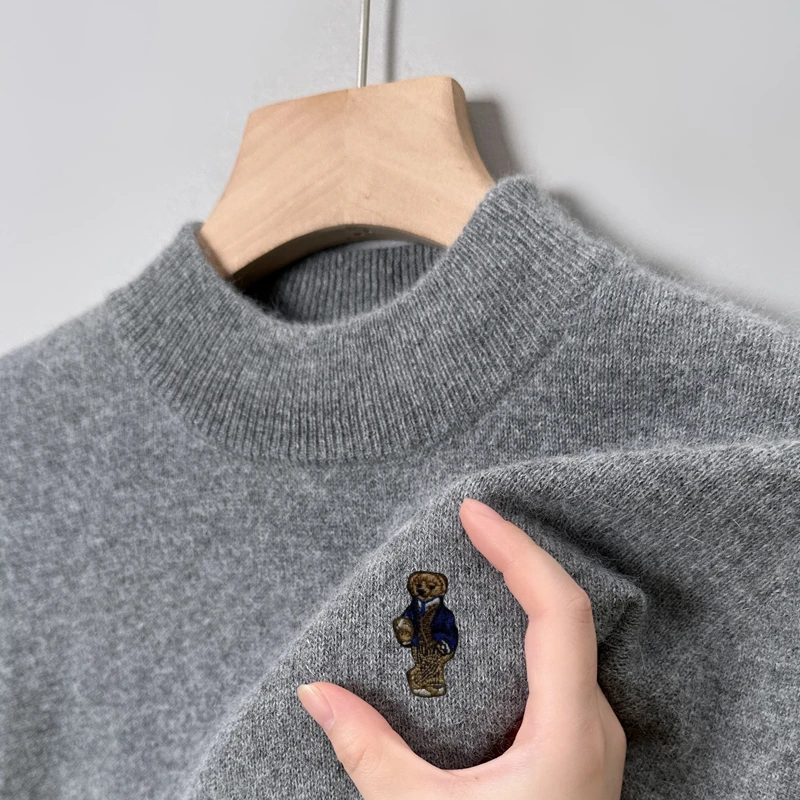 

Original Design Men's Knit Sweater Mock Neck Bear Embroidery Warm Soft Pullover Thick Winter Business Hot-selling Men's Clothing