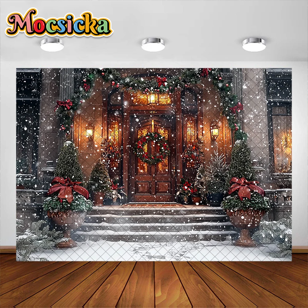 พื้นหลังประตูไม้สำหรับถ่ายภาพเทศกาลคริสต์มาสฤดูหนาวอุปกรณ์ตกแต่งพวงมาลัยของขวัญวันคริสต์มาสฉากหลังถ่ายภาพบุคคลสาว