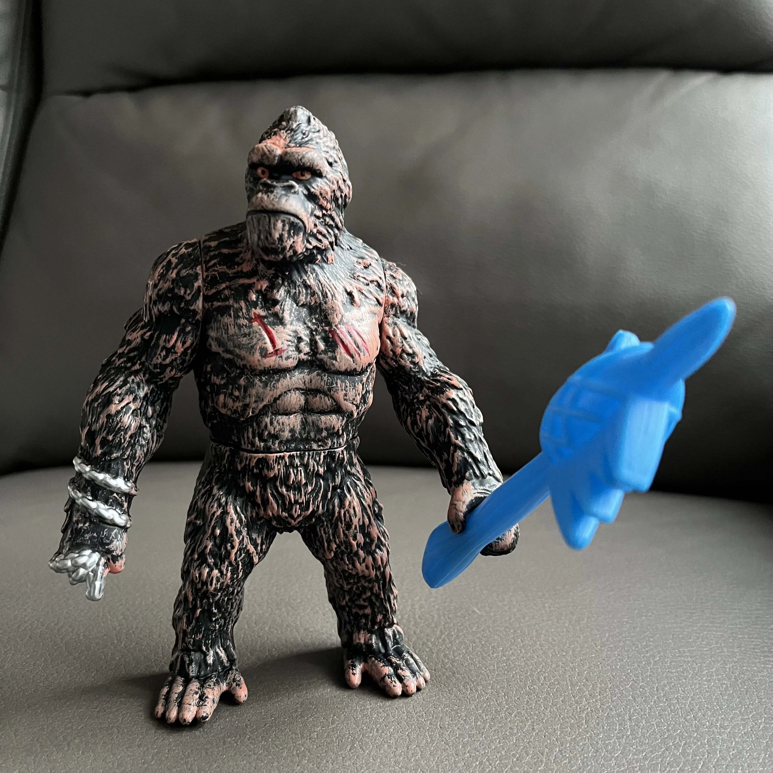 17cm Godzilla VS KING KONG Movie Anime Action Figure King Kong Battle Axe Model Gift Movable Joints Dinosaur Kids Children Toys