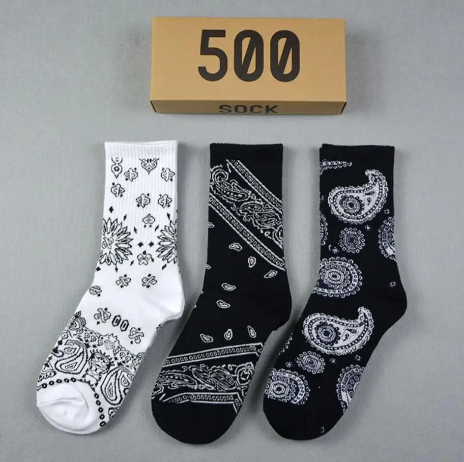 3Pairs/Box Black White Socks Retro Ethnic Style Coast Flower Stocking Hip-Hop Trendy Fashion Wear Cotton Rap Sports Tube Socks