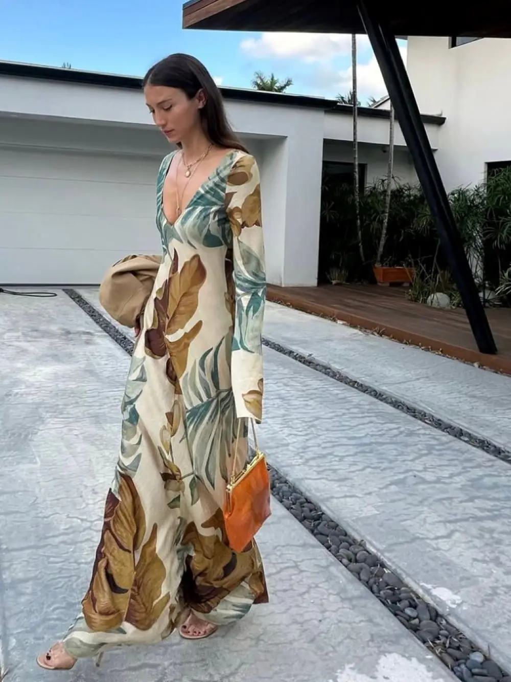 

Retro Floral Print Women Maxi Dress 2025 New V-Neck Long Sleeve Vintage Slim Robe